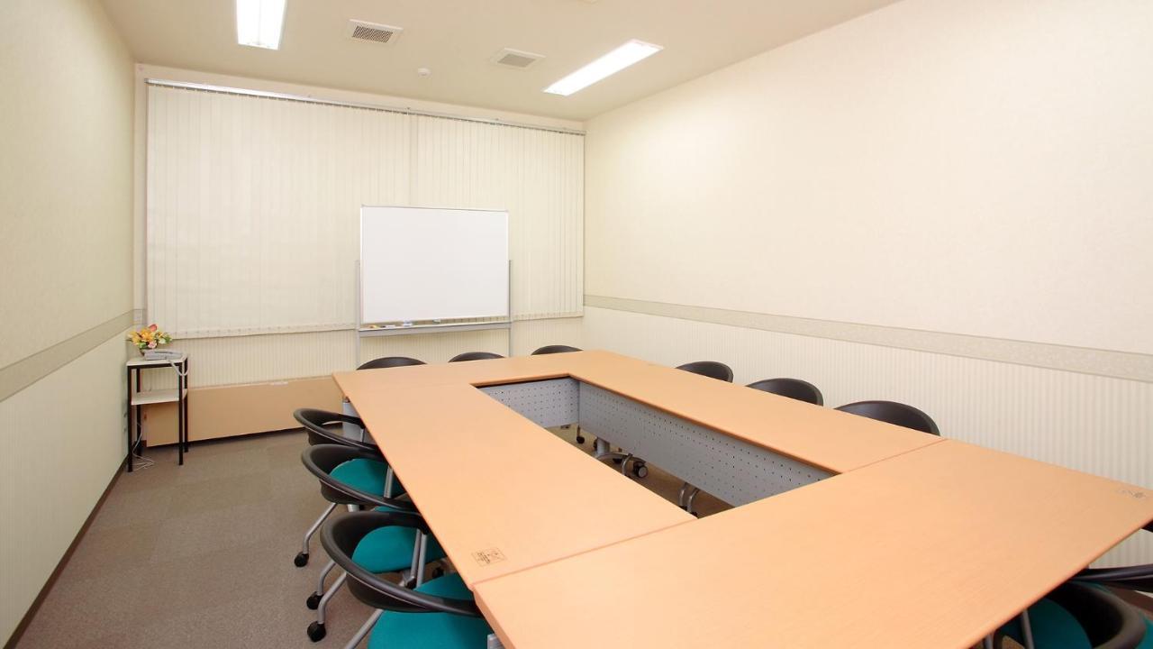 Toyoko Inn Hirosaki Ekimae מראה חיצוני תמונה
