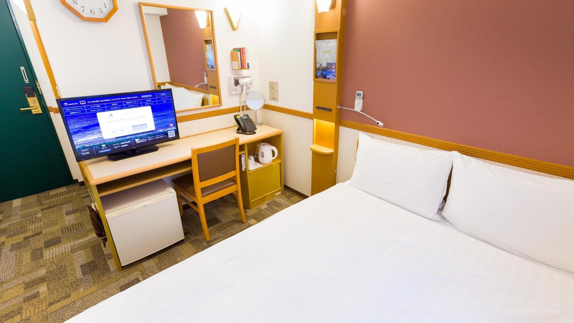 Toyoko Inn Hirosaki Ekimae חדר תמונה