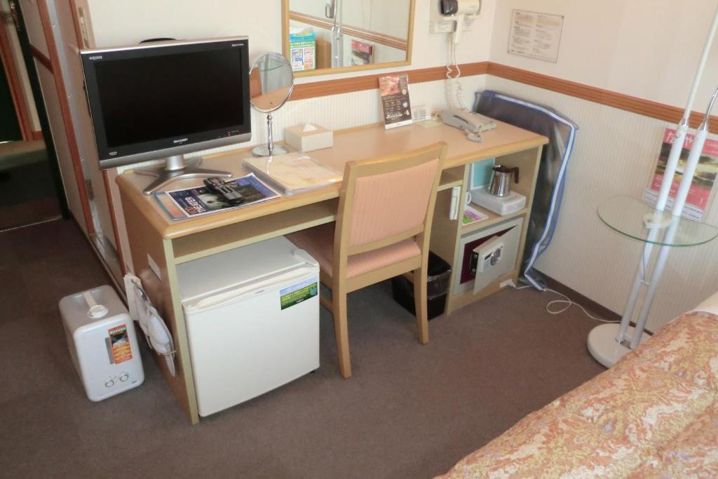 Toyoko Inn Hirosaki Ekimae חדר תמונה